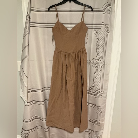 NWT ZARA 2025 collection blogger fav 2025 Dress XS 
🚨FINAL PRICE NO DISCOUNT - Picture 4 of 14